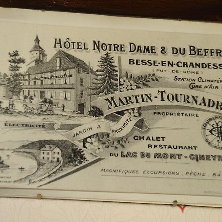 Hostellerie Du Beffroy Besse-et-Saint-Anastaise Exterior photo